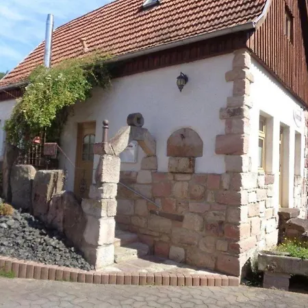 Vakantiehuis Zur Kleinen Kneipe Fladungen
